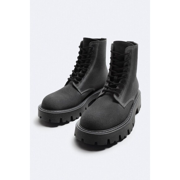 Zara Men Lace-Up Black Canvas Chunky Lug Style Boots Distressed US 10 EUR 43 NWT - Picture 1 of 11